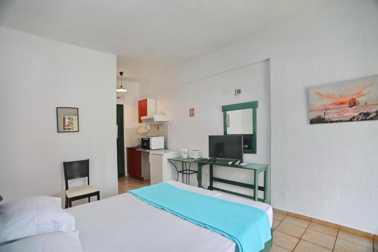 Liofoto Apartment Skopelos Town Exterior photo